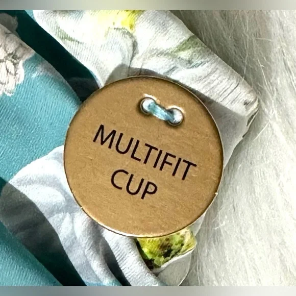 Nip Tuck Ladies One Piece Swimsuit Tummy Control Light Blue Floral Size 12 NEW - Picture 6 of 11